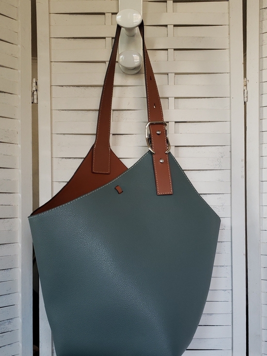 maison the beaute Handbags - Maison De Beaute Classic Two-Tone Women’s Tote Bag - Slate Blue and Brown